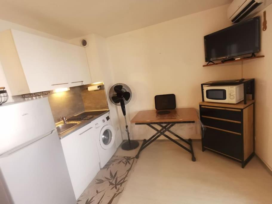 Apartment Cap Coudalere Vue Marin Et Climatise Confort Proche Des Plages